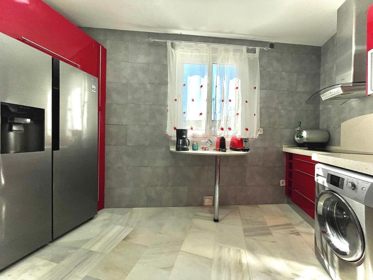 Luxury Duplex 200 M2 Terrace Parking StayinСевилья Экстерьер фото